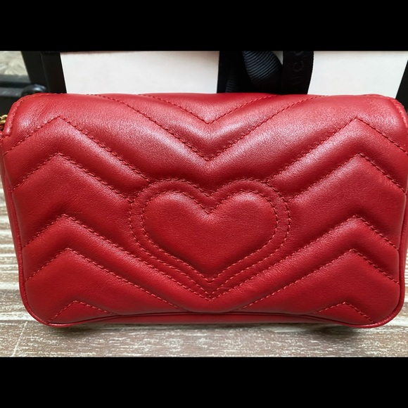 ❌SOLD❌ GG Marmont matelassé leather super mini bag - Picture 6 of 8